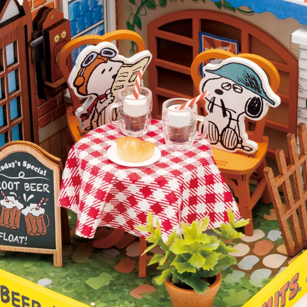 DIY Miniature Kit | Le Petit Cafe with Snoopy & Spike