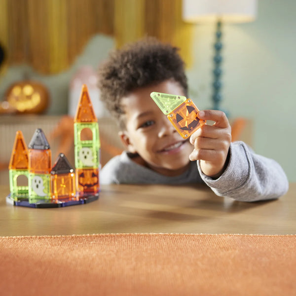 MicroMAGS Travel Spooky