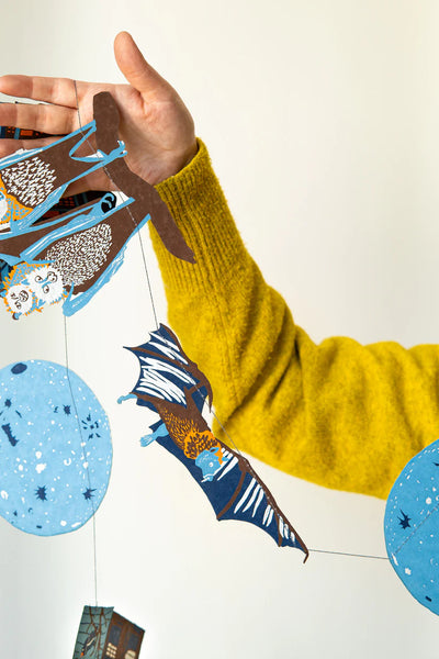 Haunted House Garland