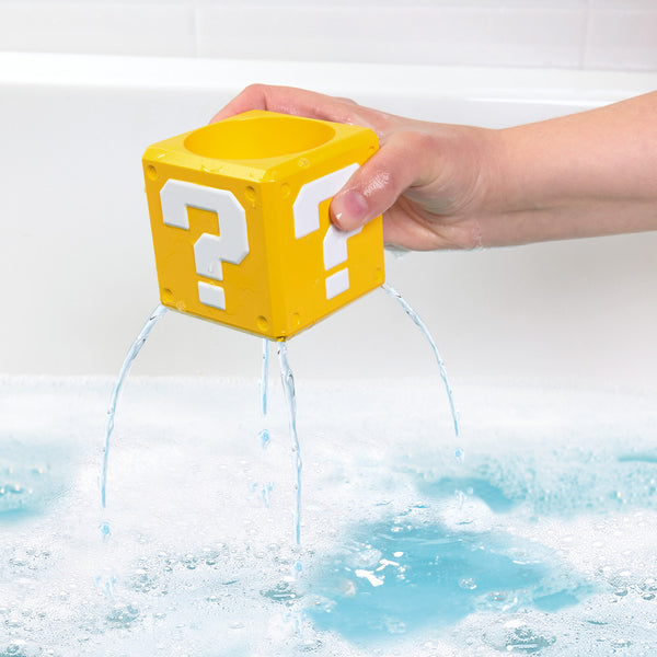 Toomies My Mario™ Pour & Nest Bath Toy Set