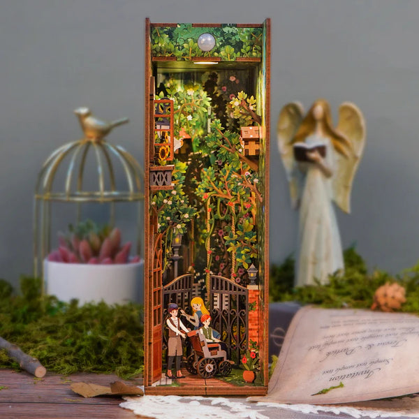DIY Bookend Puzzle | Secret Garden