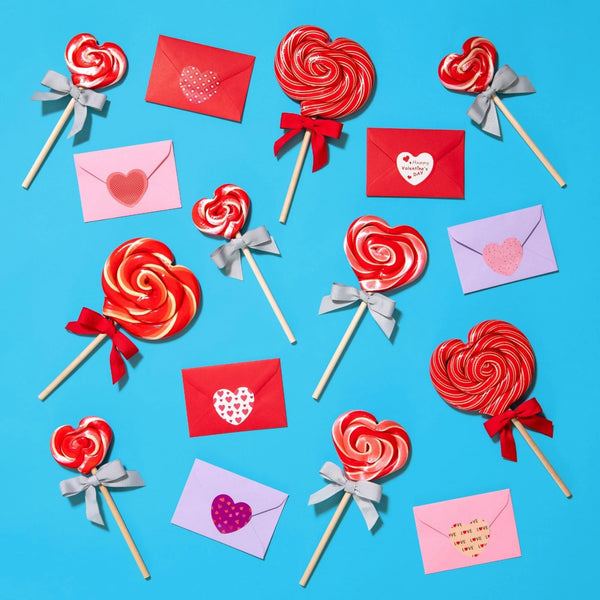 Strawberry Short Cake 1 Oz. Heart Lollipops