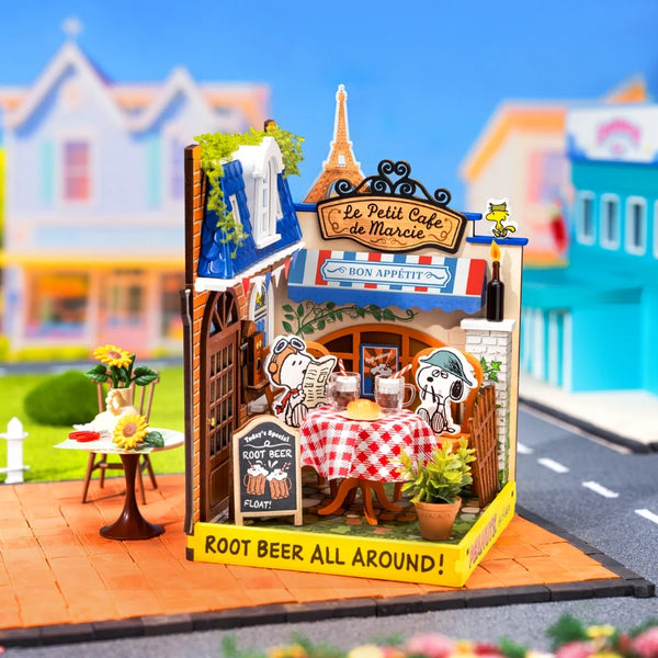 DIY Miniature Kit | Le Petit Cafe with Snoopy & Spike