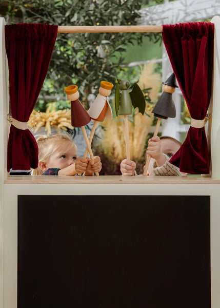 6 Wooden Puppets