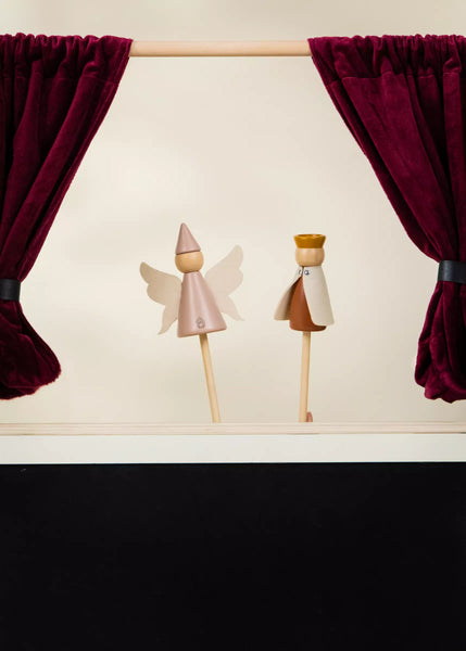 6 Wooden Puppets