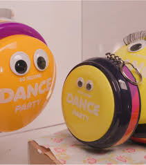 30 Second Dance Party - The Mini Bitty